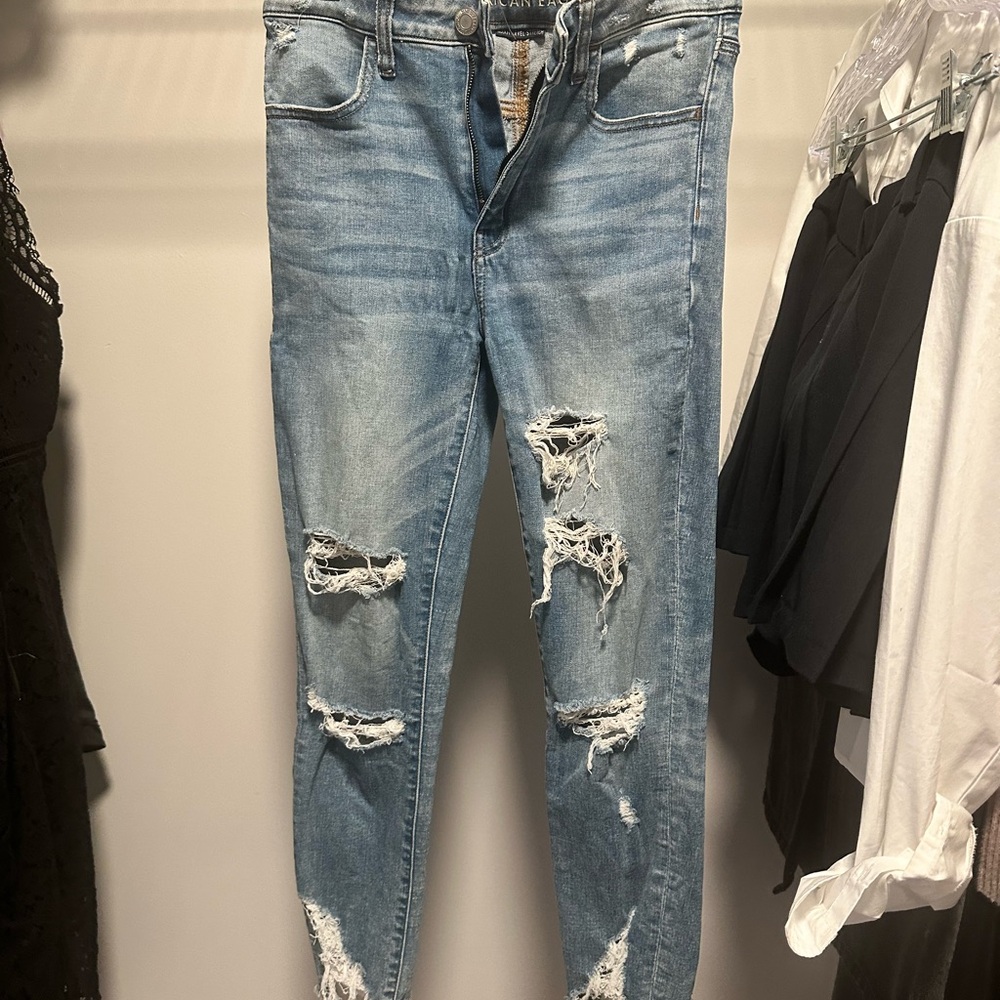 Distressed American Eagle Jeggings